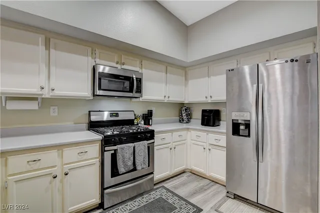 $280,000 | 4810 Black Bear Road, Unit 202, Las Vegas, NV 89149