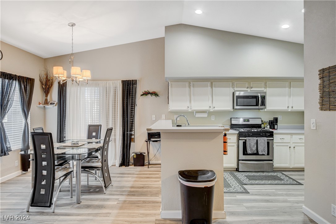 4810 Black Bear Road, Unit 202 Las Vegas, NV 89149 - Photo 10 of 56