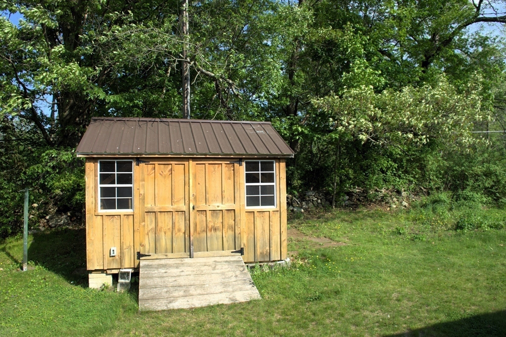 3 Sunshine Terrace Thompson, CT 06255 - Photo 14 of 15