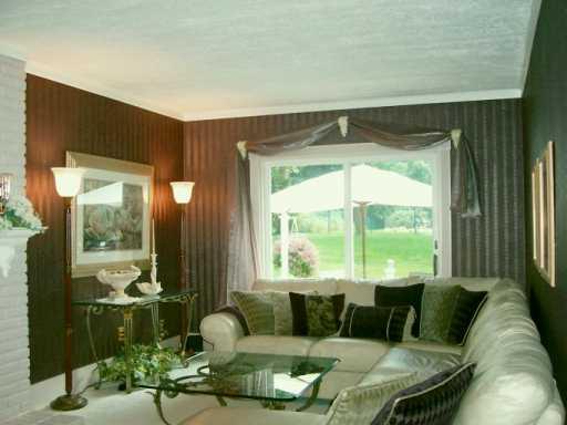 1035 Dutch Ridge Road Beaver, PA 15009 - Photo 3 of 8 Gallery Image 3