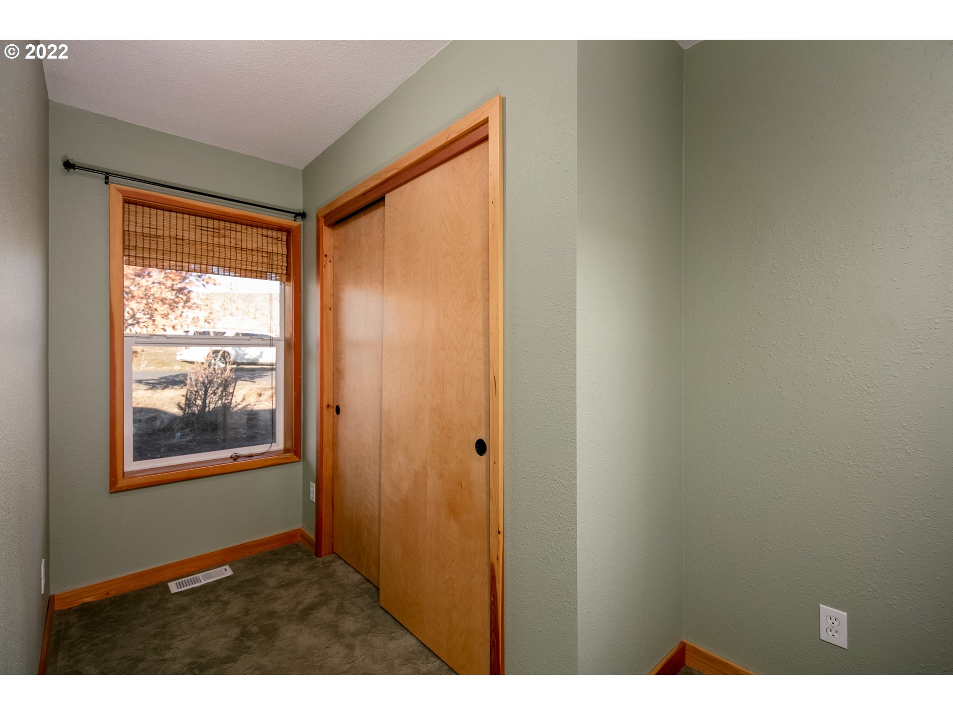 1431 Fish Tail Road Maupin, OR 97037 - Photo 16 of 20 Gallery Image 16