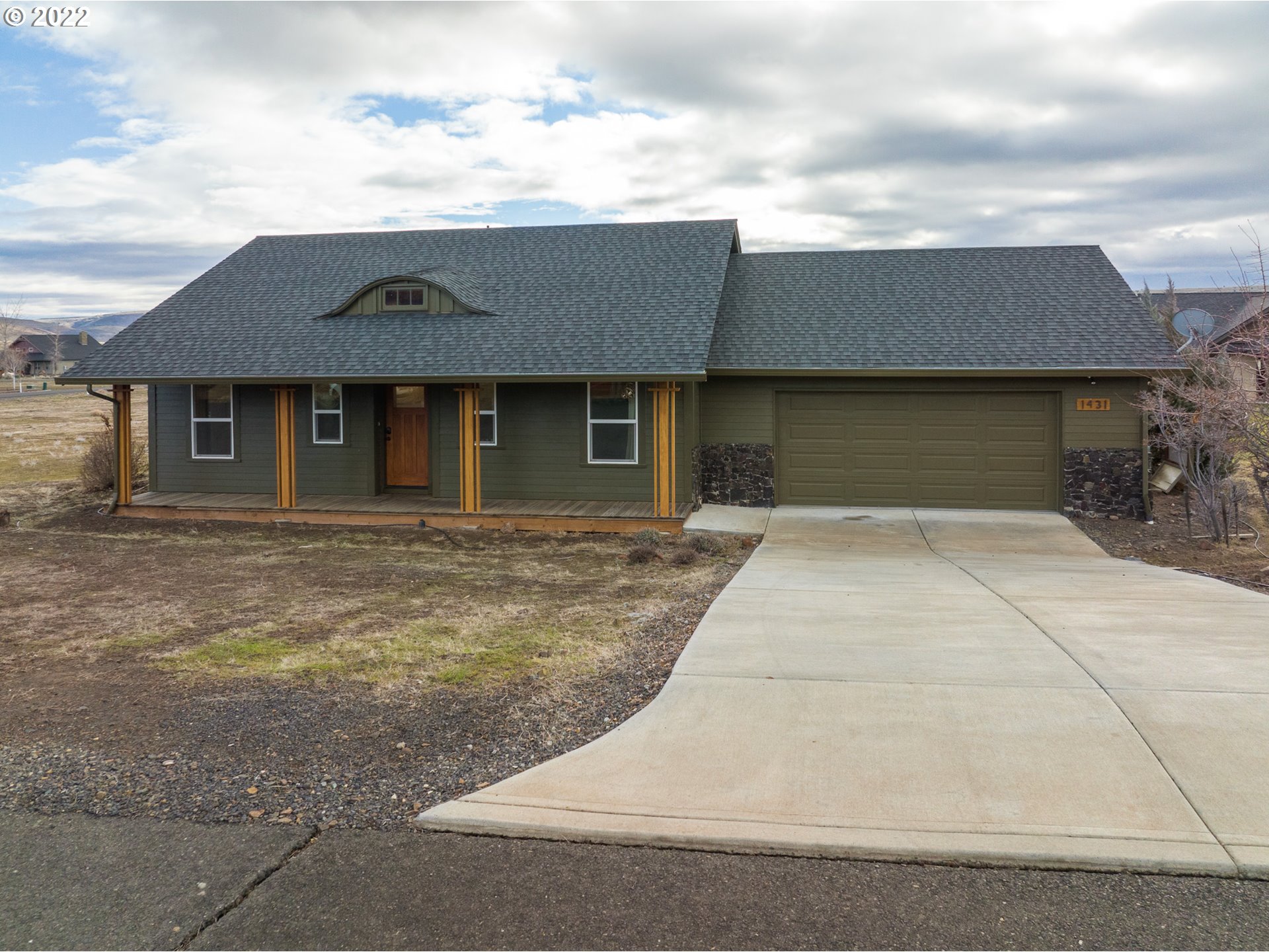 1431 Fish Tail Road Maupin, OR 97037 - Photo 2 of 20 Gallery Image 2