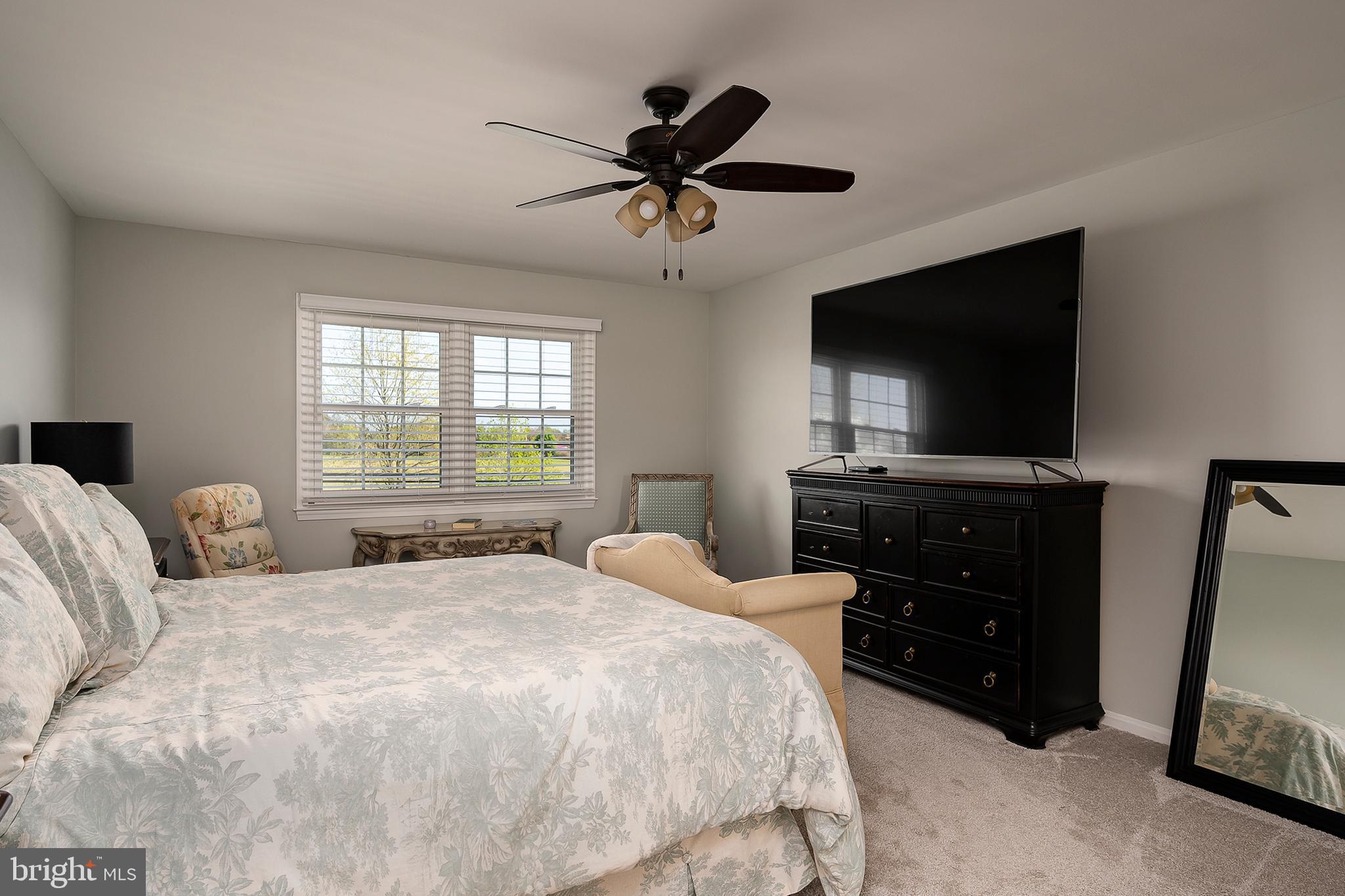 135 Farragut Road Annapolis, MD 21401 - Photo 14 of 26 Master bedroom