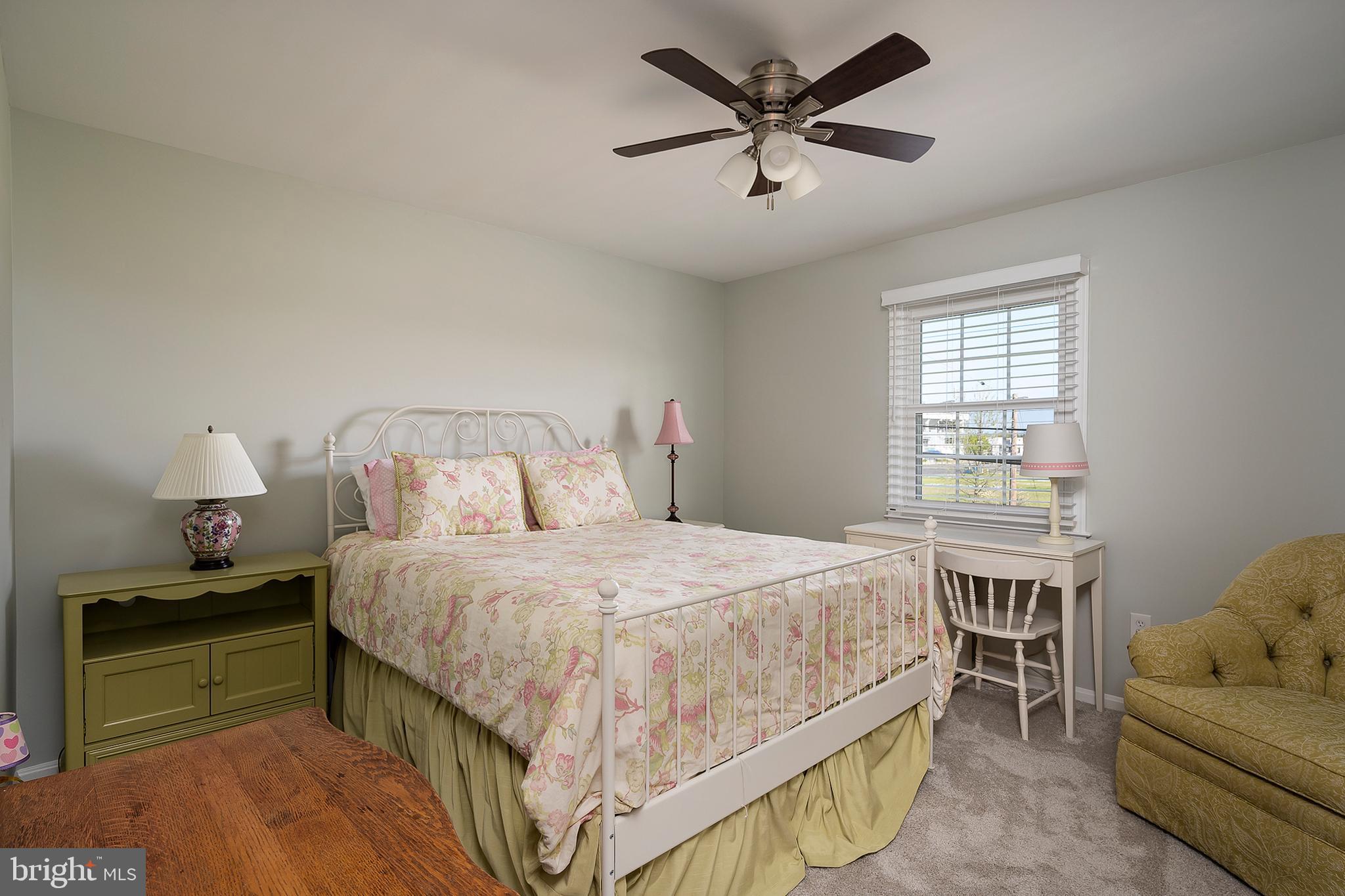 135 Farragut Road Annapolis, MD 21401 - Photo 18 of 26 Bedroom 3