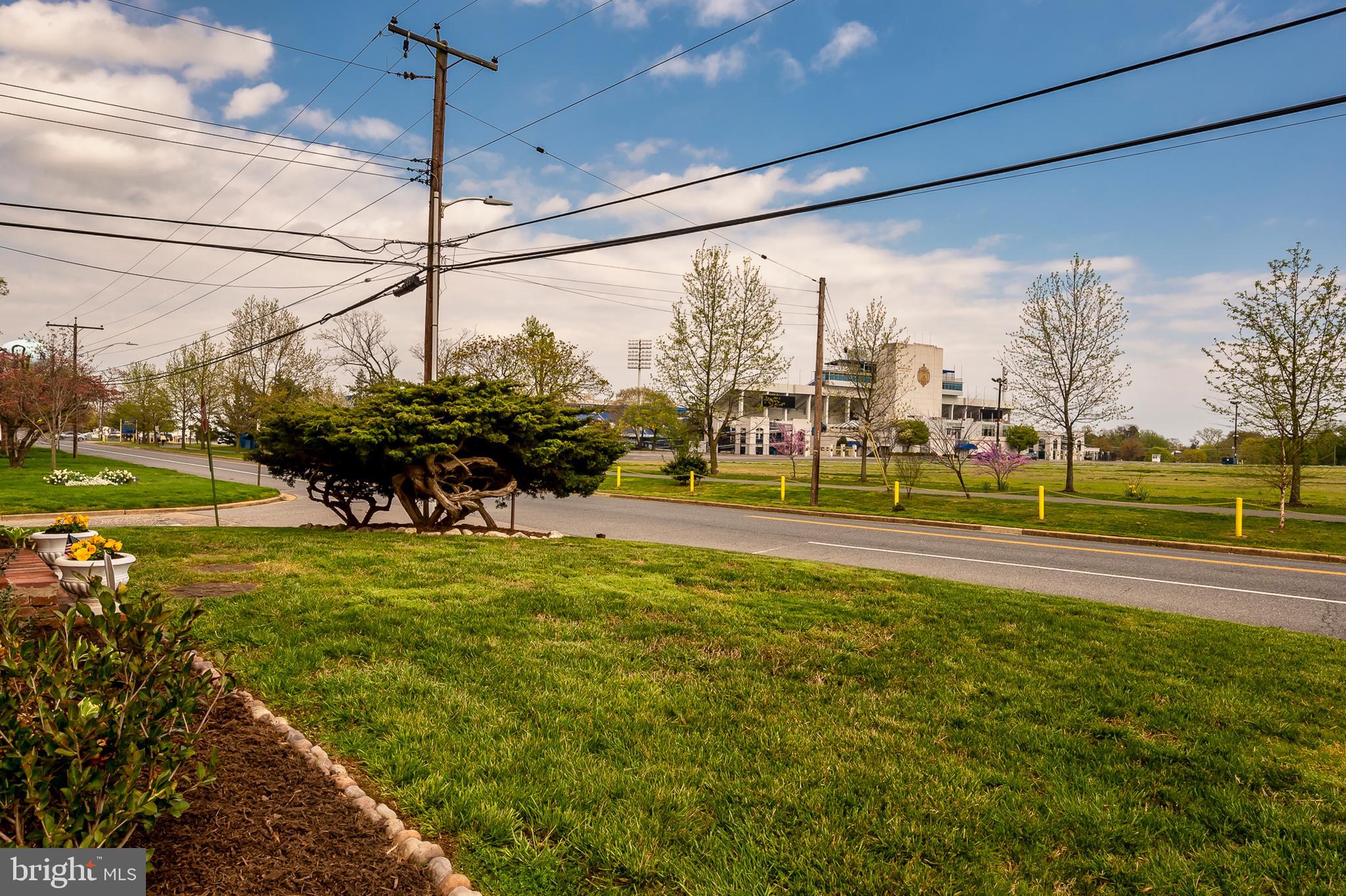 135 Farragut Road Annapolis, MD 21401 - Photo 25 of 26 Front yard
