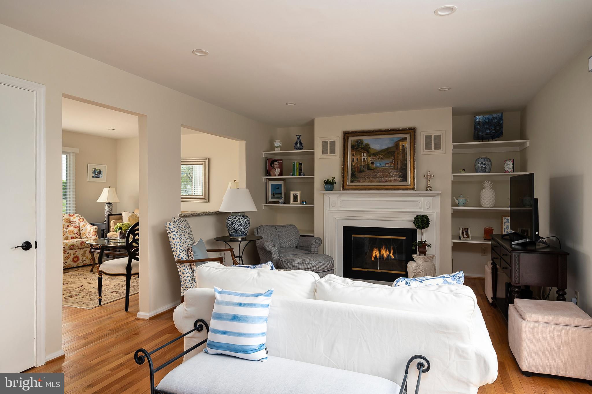 135 Farragut Road Annapolis, MD 21401 - Photo 4 of 26 Family room