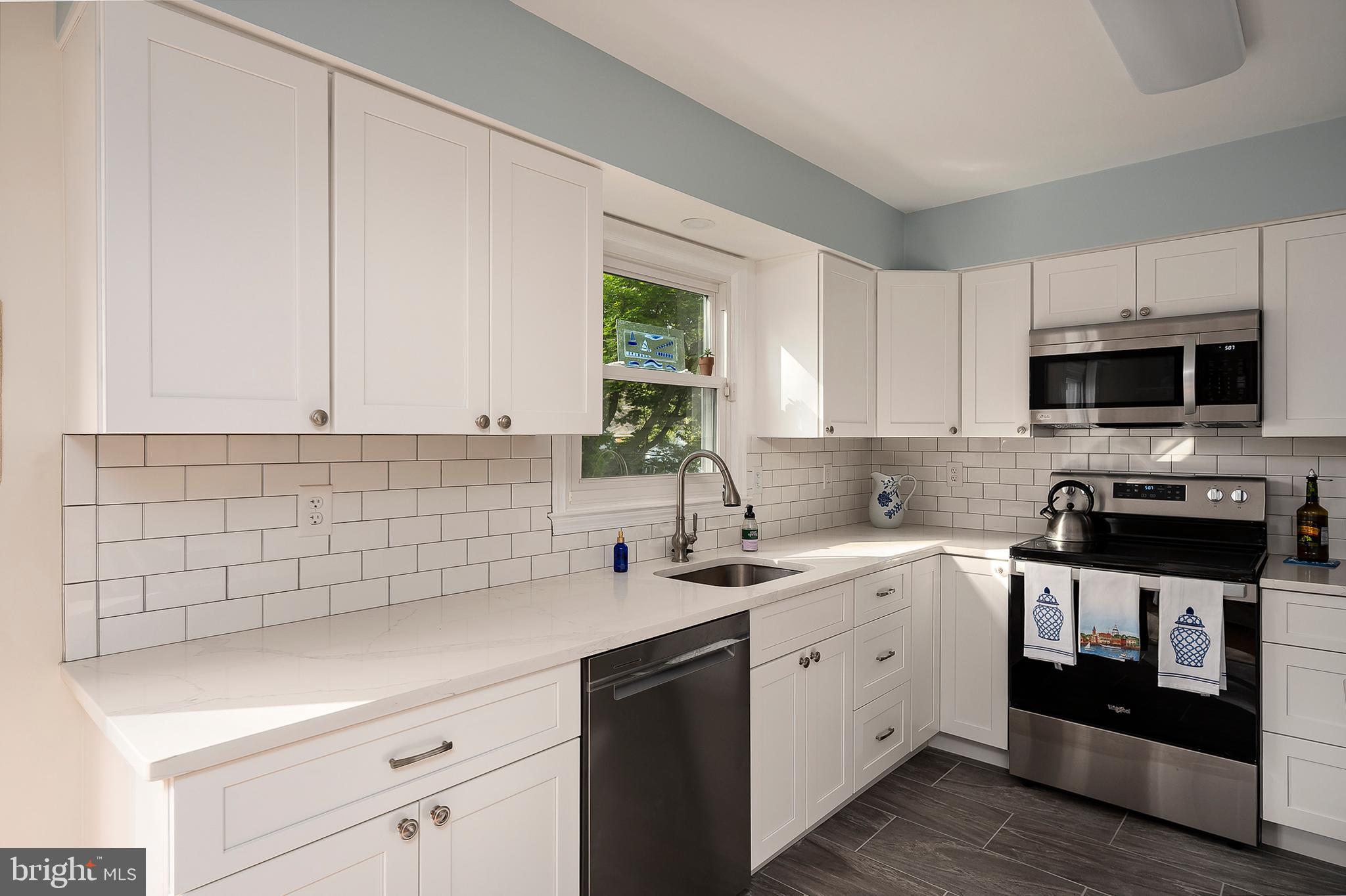 135 Farragut Road Annapolis, MD 21401 - Photo 6 of 26 Kitchen