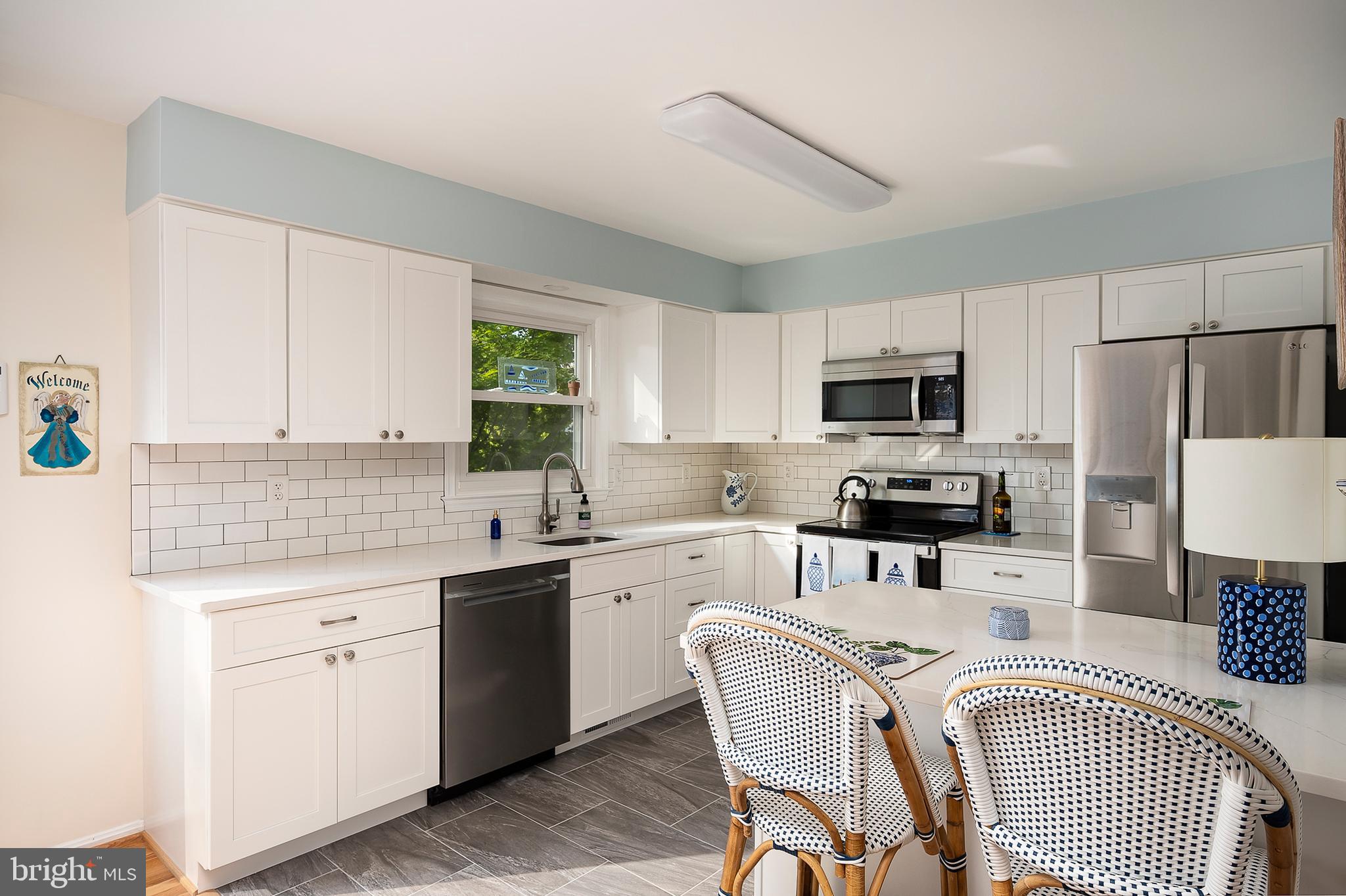 135 Farragut Road Annapolis, MD 21401 - Photo 7 of 26 Kitchen