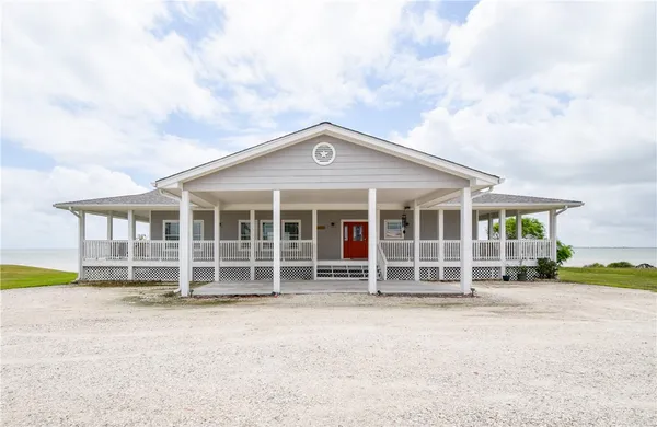 $710,000 | 2006 1st Street, Bayside, TX 78340