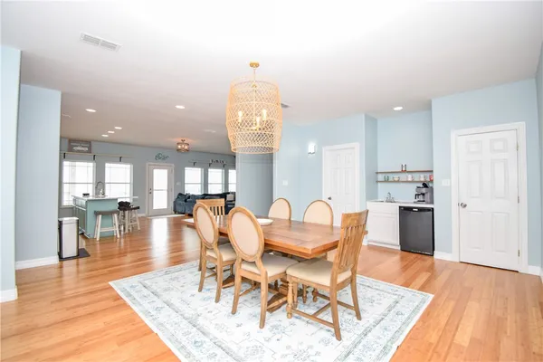 $710,000 | 2006 1st Street, Bayside, TX 78340