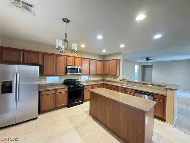 $1,995 | 8978 Partridge Hill Street, Las Vegas, NV 89148