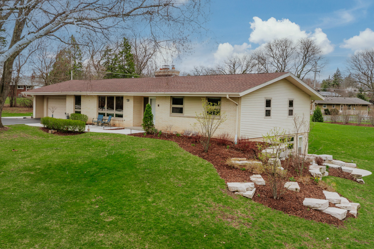 15965 Raven Rock Road Brookfield, WI 53005 - Photo 1 of 1 15965 Raven Rock Road