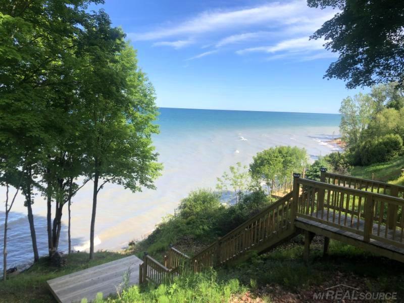 2375 Lakeshore Road Applegate, MI 48401 - Photo 4 of 36
