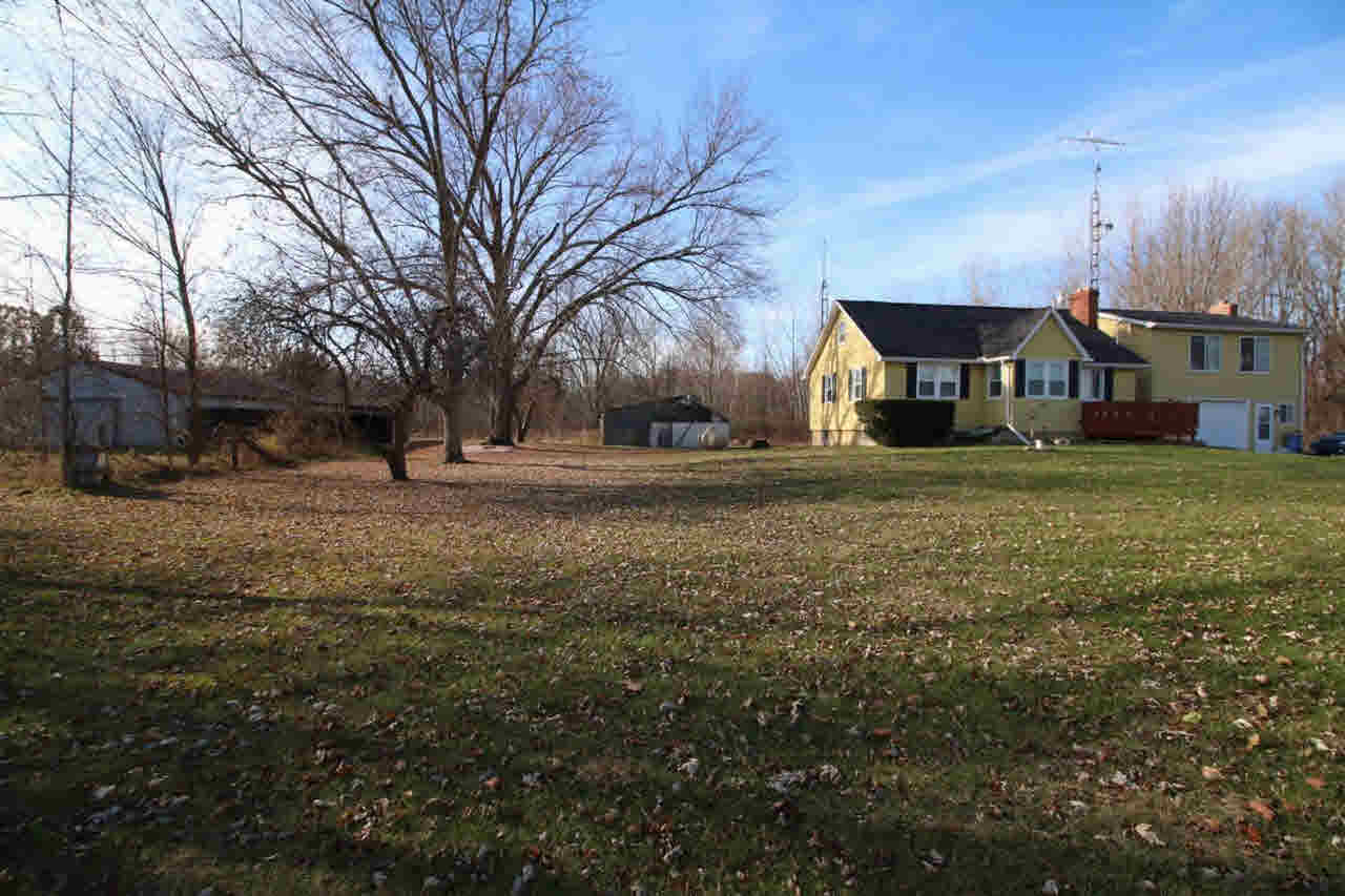 13385 North Genesee Road Clio, MI 48420 - Photo 4 of 26