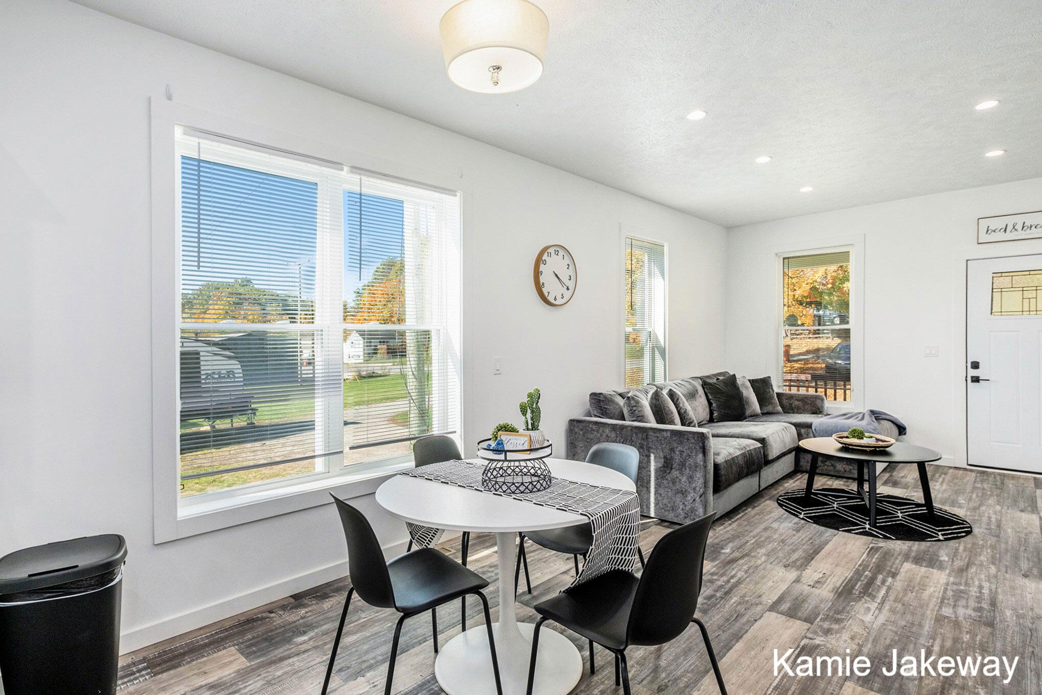 11884 Old Belding Road Northeast Belding, MI 48809 - Photo 12 of 42 dining