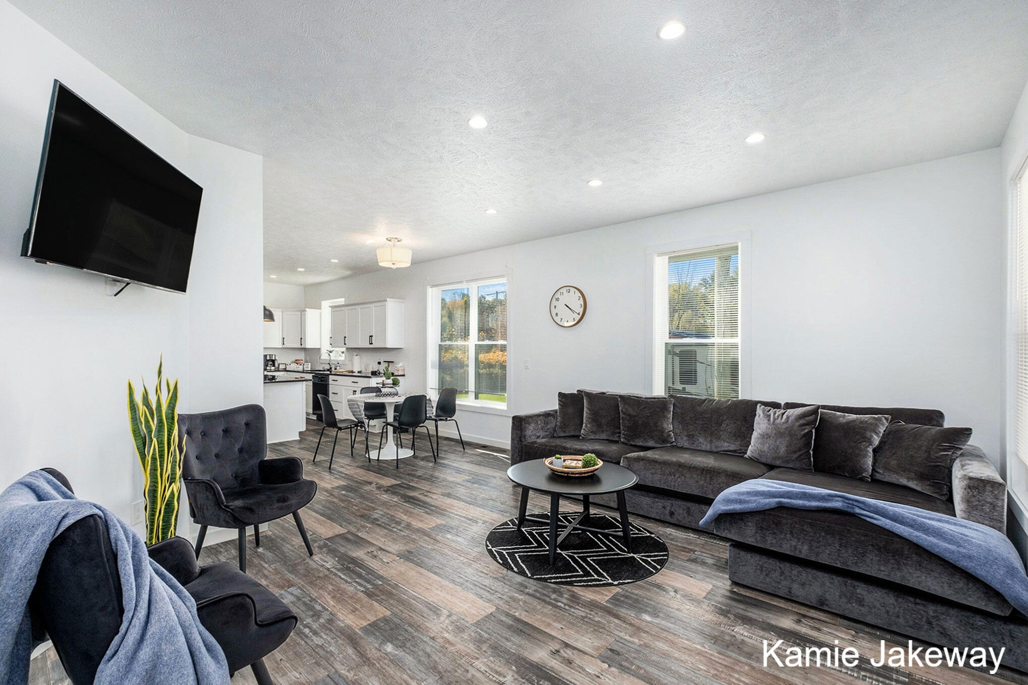 11884 Old Belding Road Northeast Belding, MI 48809 - Photo 13 of 42 living room