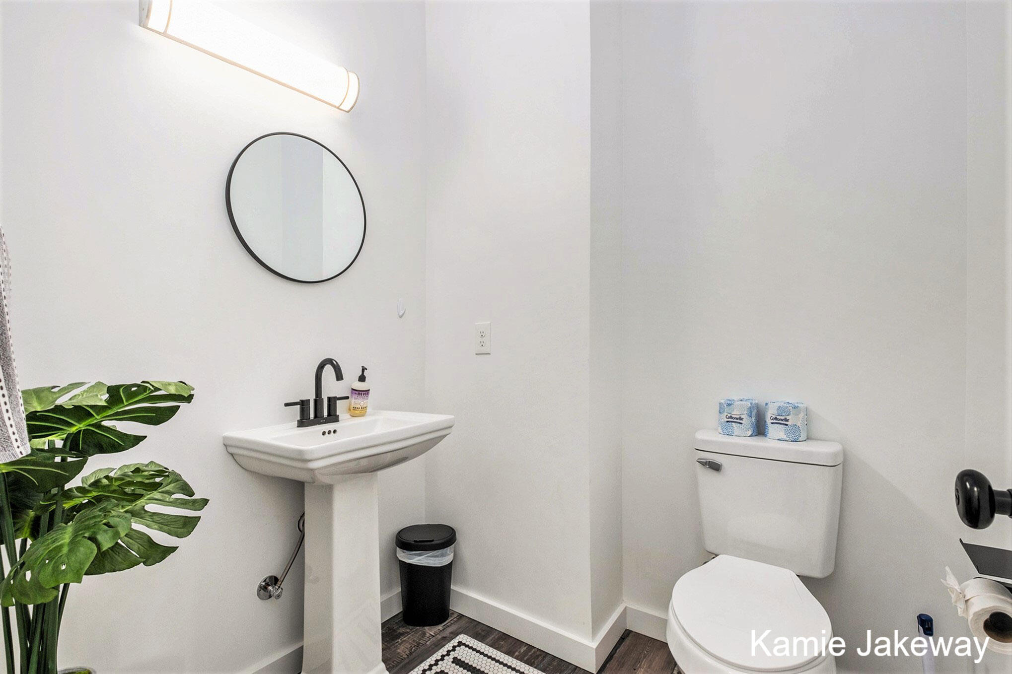 11884 Old Belding Road Northeast Belding, MI 48809 - Photo 18 of 42 1/2 bath - 1st floor