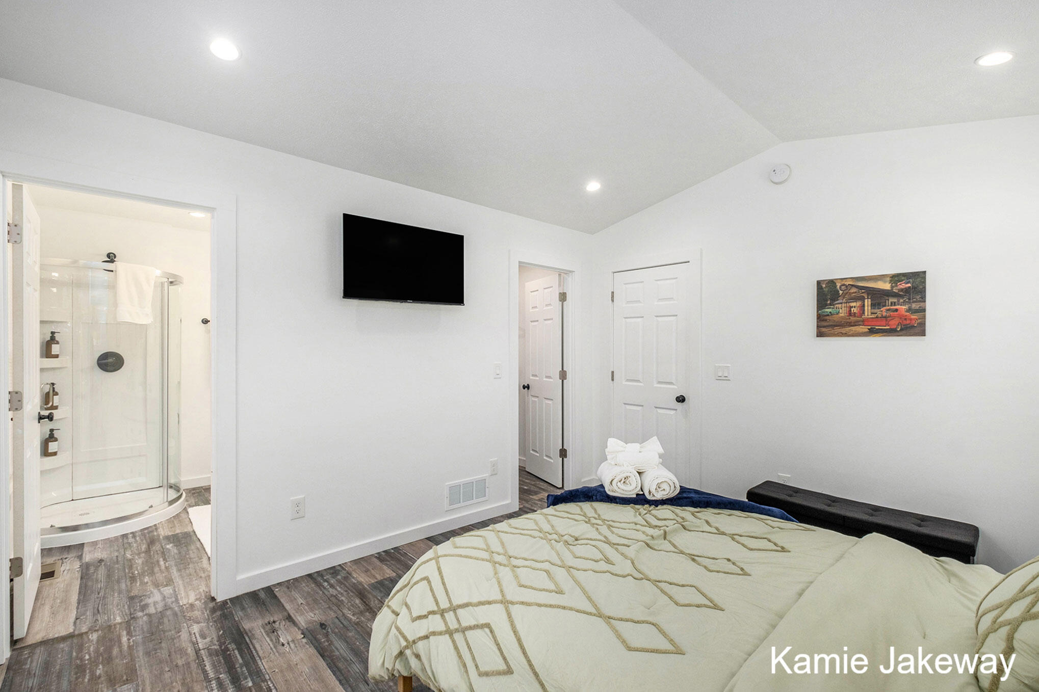 11884 Old Belding Road Northeast Belding, MI 48809 - Photo 20 of 42 primary bedroom