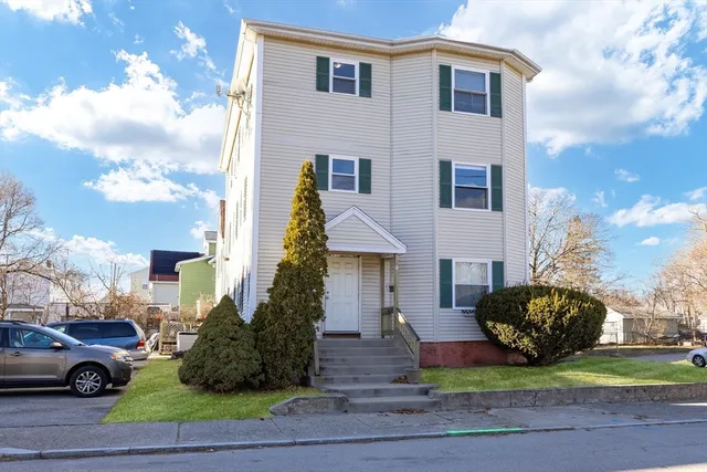 $249,900 | 35 Hazel Street, Unit B, Attleboro, MA 02703