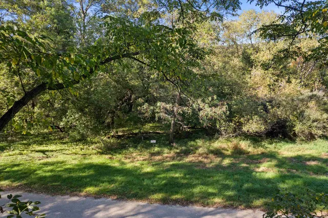 $19,800 | 1169-1170 Wooden Shoe Court, La Valle, WI 53941