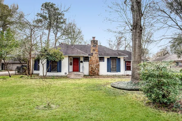 $2,000 | 505 Del Norte Street, Houston, TX 77018