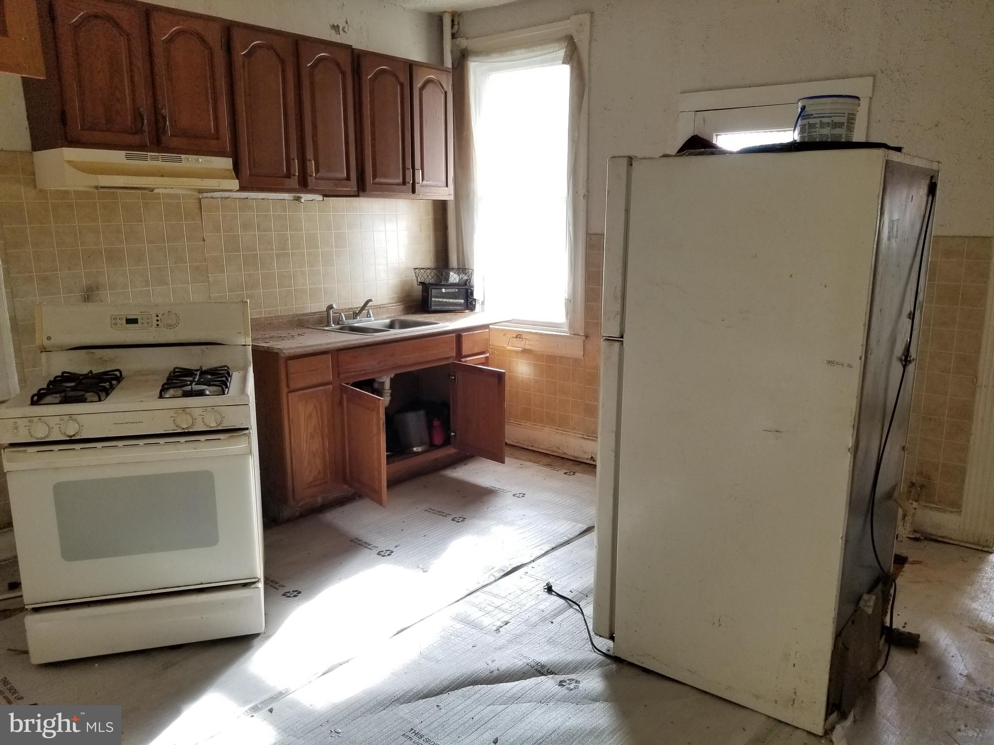 3007 Presstman Street Baltimore, MD 21216 - Photo 5 of 14