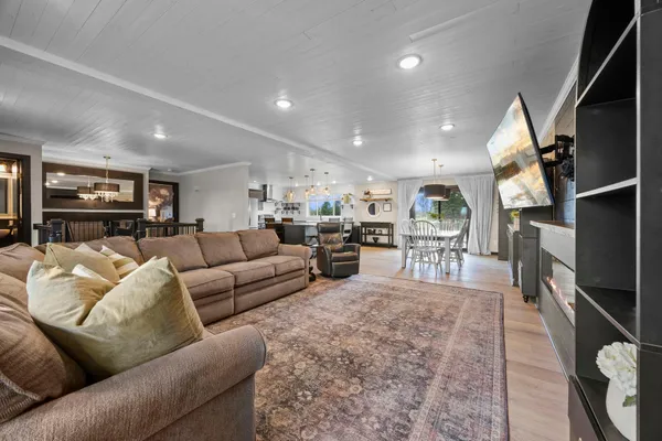 $475,000 | 970 Rolling Greens Lane, Hutchinson, MN 55350