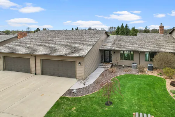$475,000 | 970 Rolling Greens Lane, Hutchinson, MN 55350