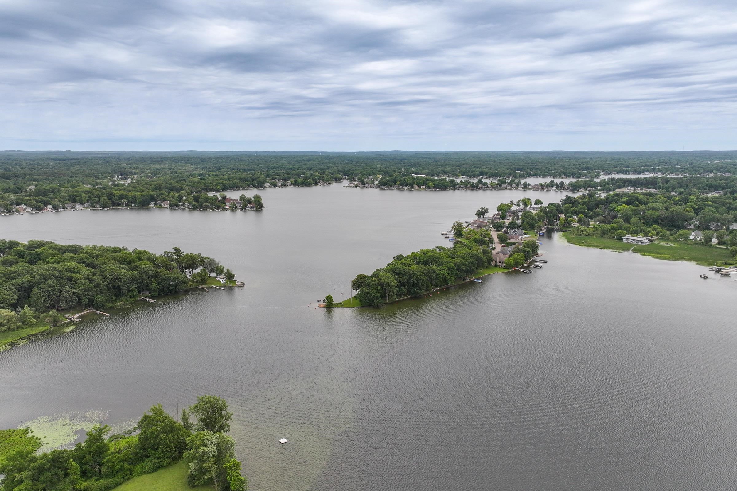 12505 Torrey Road Fenton, MI 48430 - Photo 8 of 35 Gallery Image 8