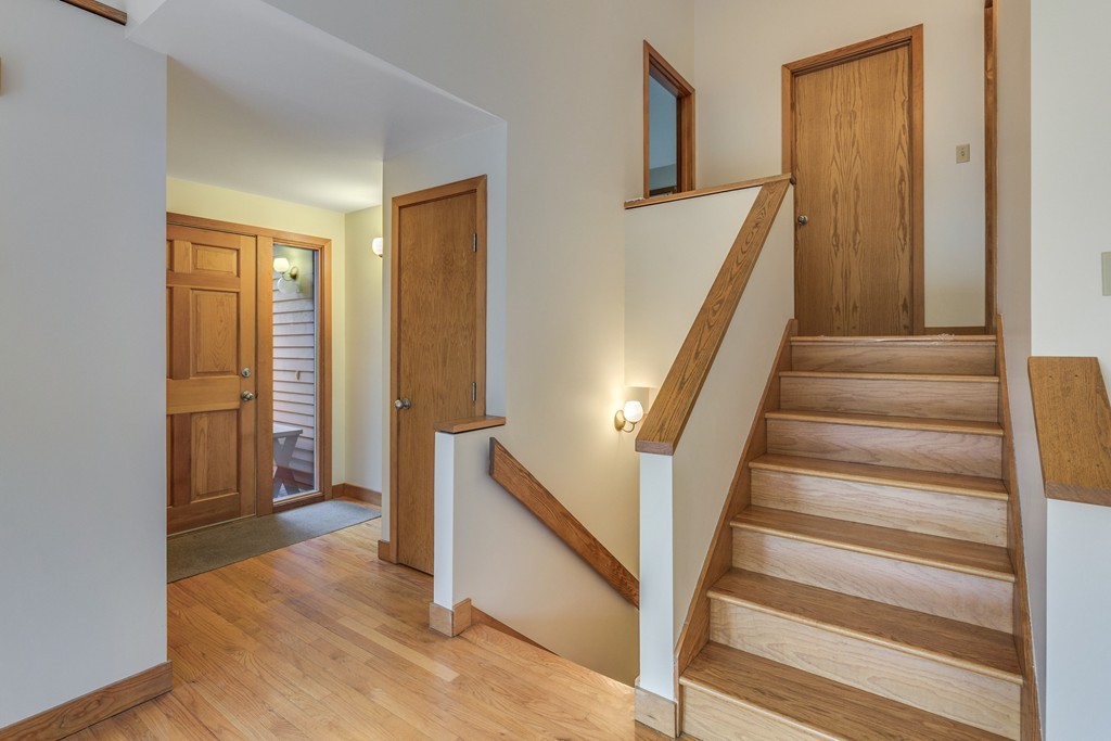 2 King Philip Road Gloucester, MA 01930 - Photo 9 of 17 Gallery Image 9