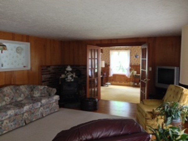 7 Crooked River Road Wareham, MA 02571 - Photo 9 of 20 Gallery Image 9