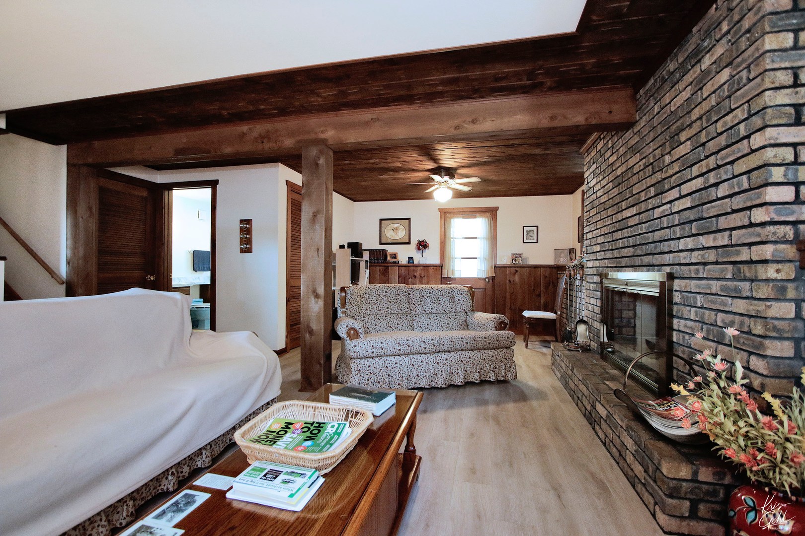 720 Stuart Street Grayslake, IL 60030 - Photo 12 of 19 a living room with furniture and a wooden floor