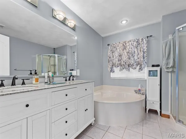 $395,000 | 1219 Quail Ridge Court, Belleville, IL 62221