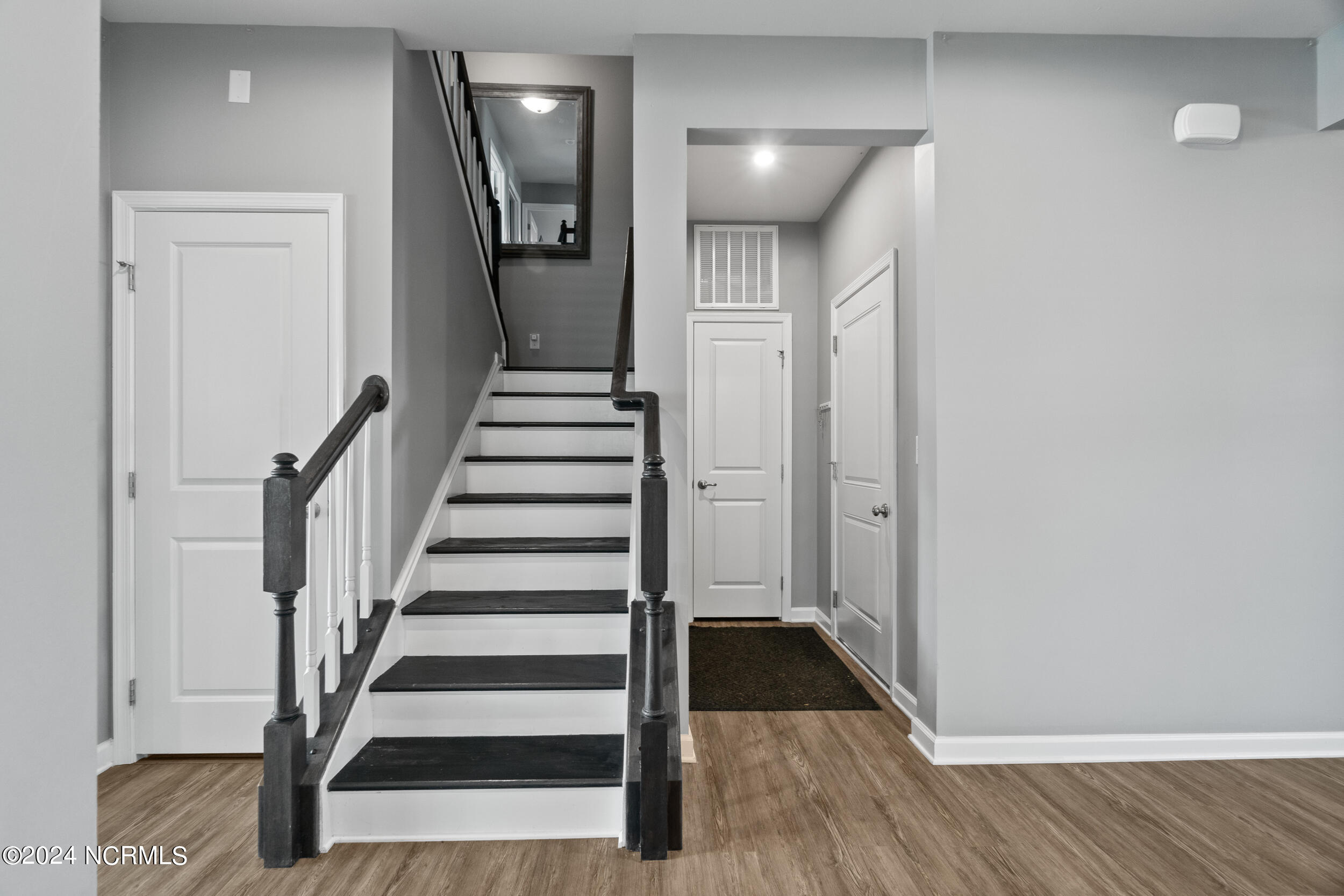115 Sunny Lake Road Moyock, NC 27958 - Photo 26 of 58 Staircase_115 Sunny Lake