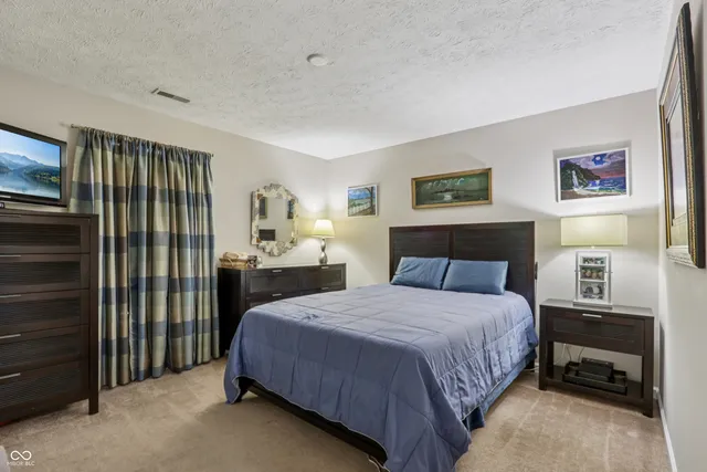 $329,900 | 11291 Courtyard Way, Fishers, IN 46038