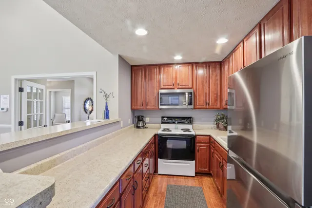 $329,900 | 11291 Courtyard Way, Fishers, IN 46038