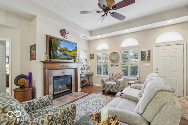 $329,900 | 11291 Courtyard Way, Fishers, IN 46038