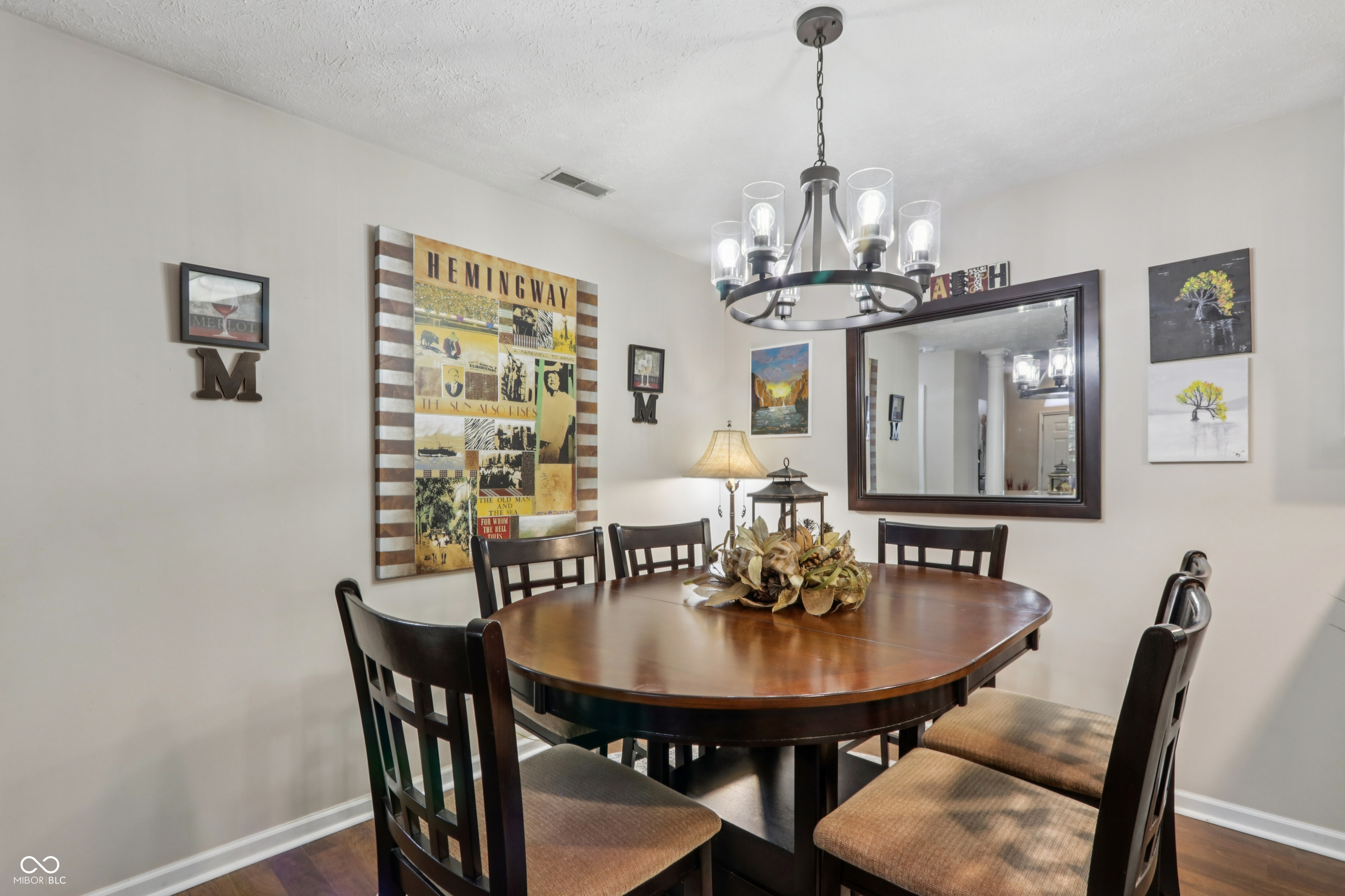 11291 Courtyard Way Fishers, IN 46038 - Photo 10 of 47