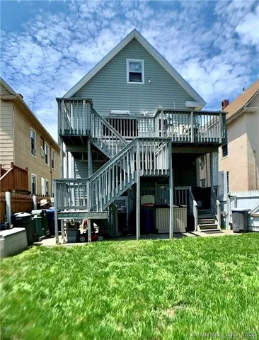 $2,100 | 218 Hough Avenue, Bridgeport, CT 06608