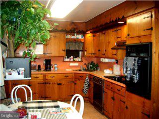119 East Chelton Road Brookhaven, PA 19015 - Photo 4 of 5 Gallery Image 4