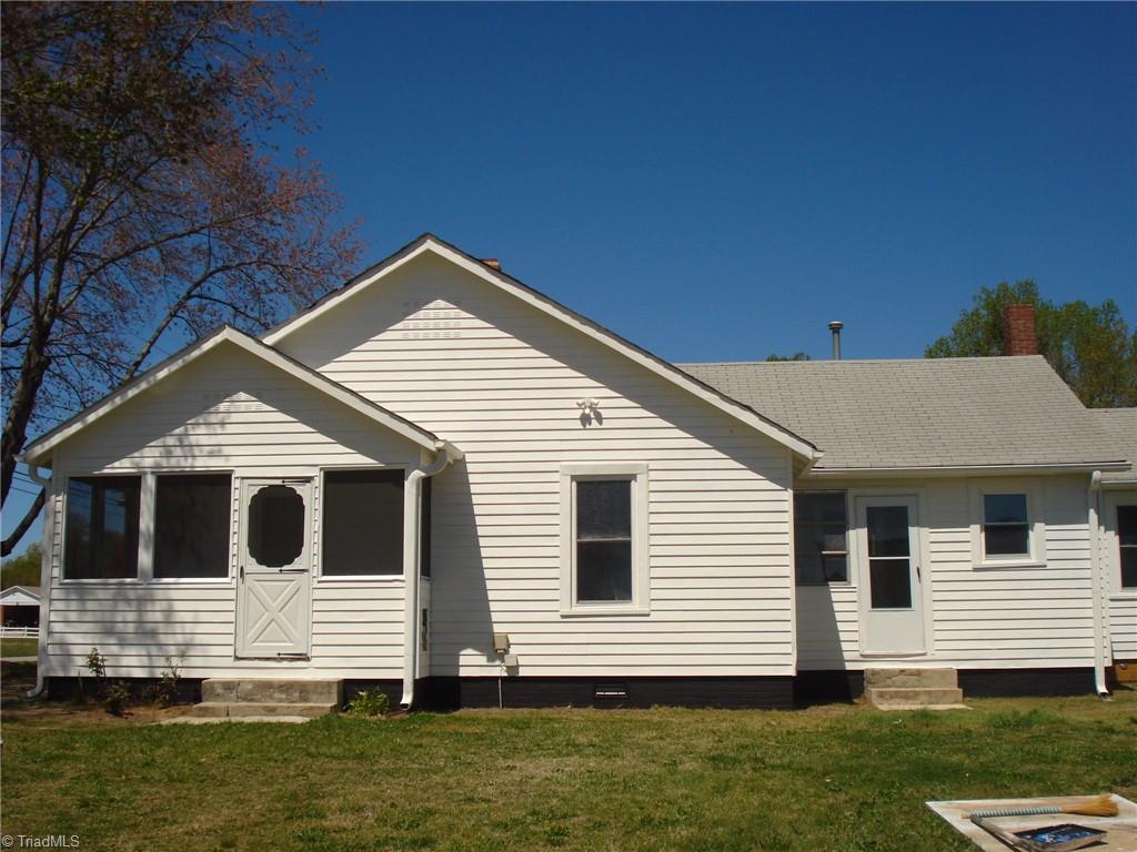5618 Ridge Road Lexington, NC 27295 - Photo 4 of 31 Gallery Image 4