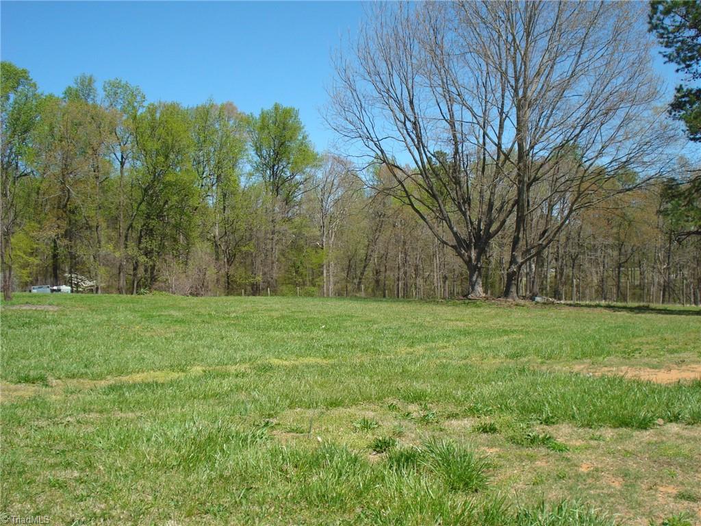 5618 Ridge Road Lexington, NC 27295 - Photo 8 of 31 Gallery Image 8