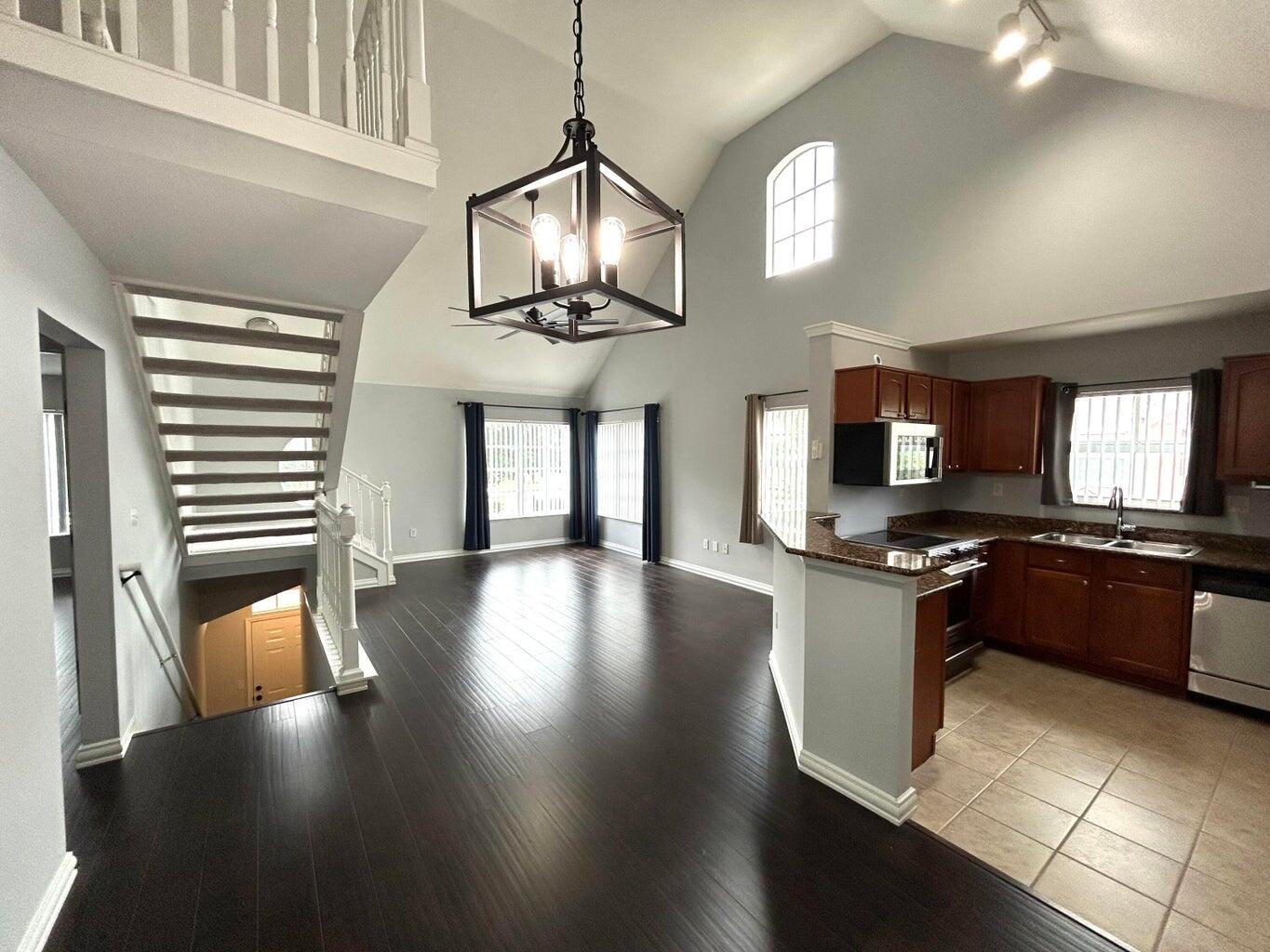 1637 Southeast Pomeroy Street Stuart, FL 34997 - Photo 1 of 21 20240731164058831820000000-o