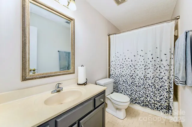 $370,000 | 4306 Wynborough Lane, Charlotte, NC 28269