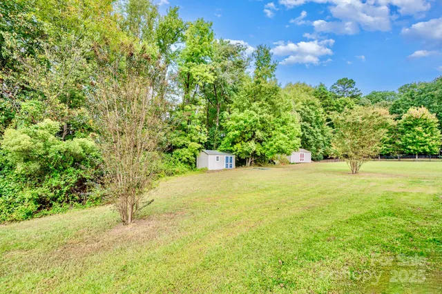 $370,000 | 4306 Wynborough Lane, Charlotte, NC 28269