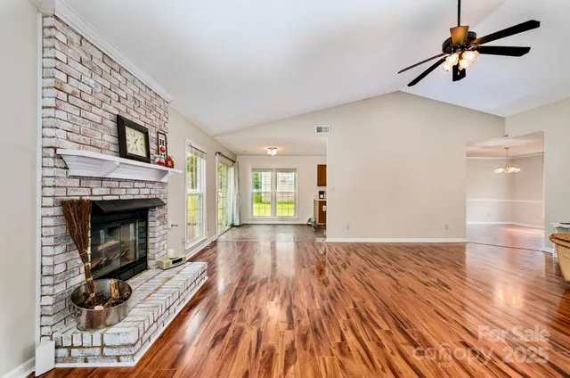$370,000 | 4306 Wynborough Lane, Charlotte, NC 28269