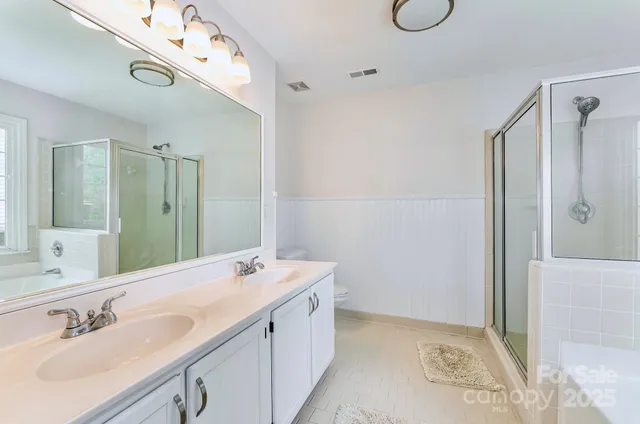 $370,000 | 4306 Wynborough Lane, Charlotte, NC 28269