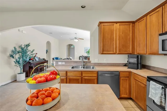 $294,000 | 4328 Twinleaf Drive, Fort Worth, TX 76036