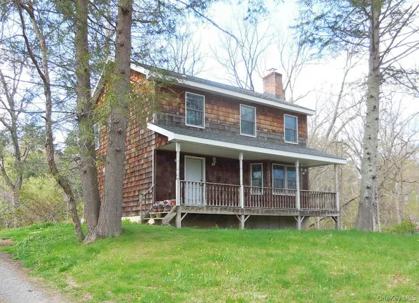 $379,900 | 617 Burlingham Road, Bloomingburg, NY 12721