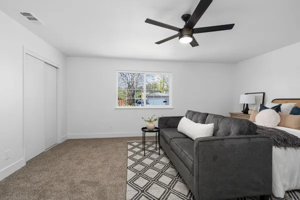 $469,900 | 2627 Stanford Avenue, Clovis, CA 93611